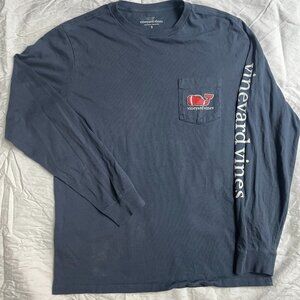 Vineyard Vines men's small blue football longsleeve tee